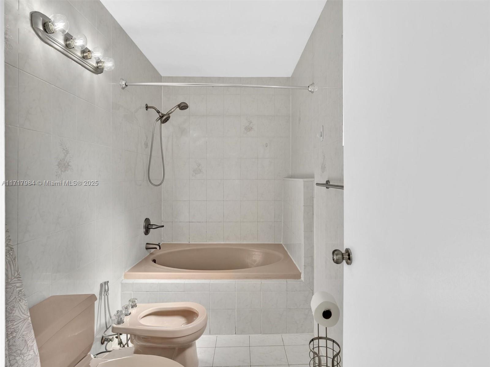 FAIRLAWN - Residential