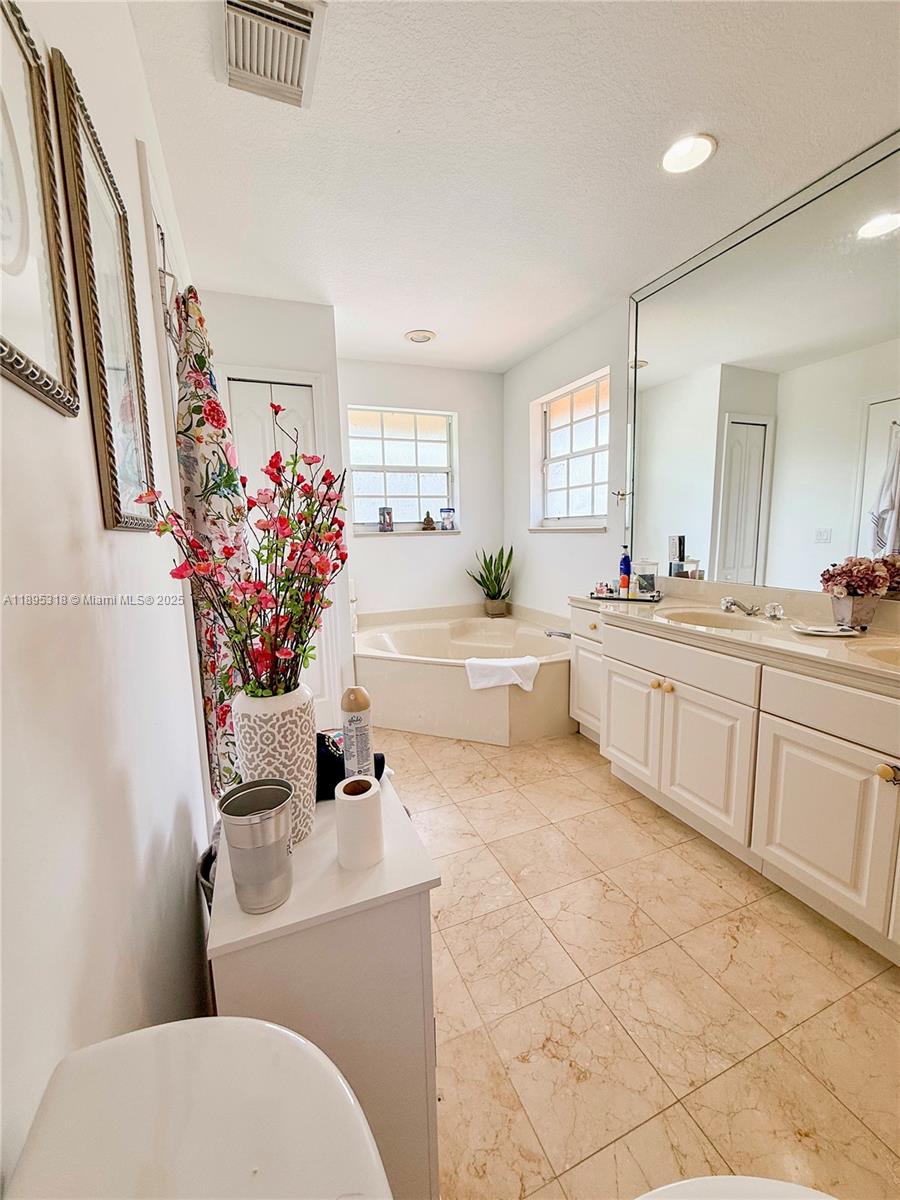 GARDEN HILLS SUB - Residential