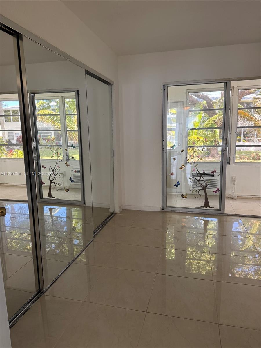 WESTBURY J CONDO - Residential