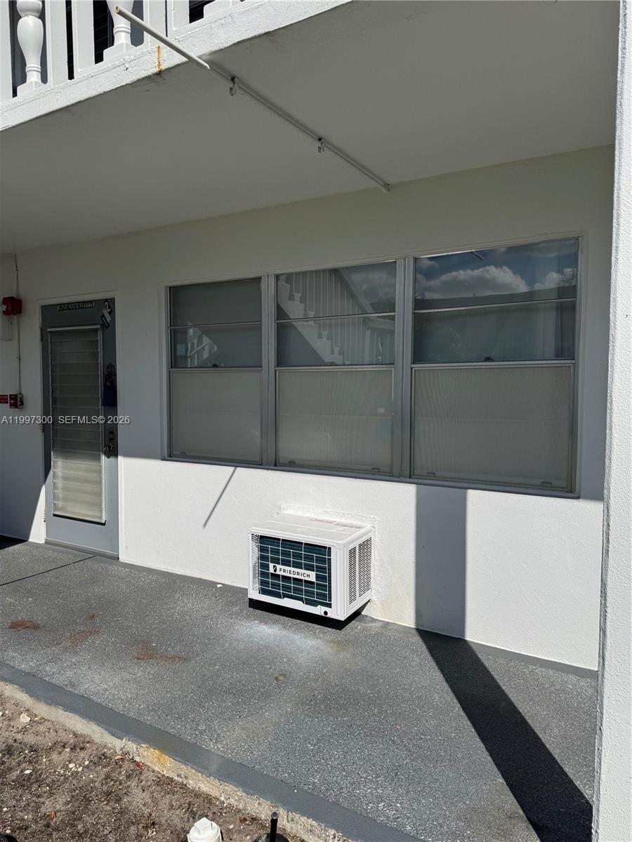 WESTBURY J CONDO - Residential