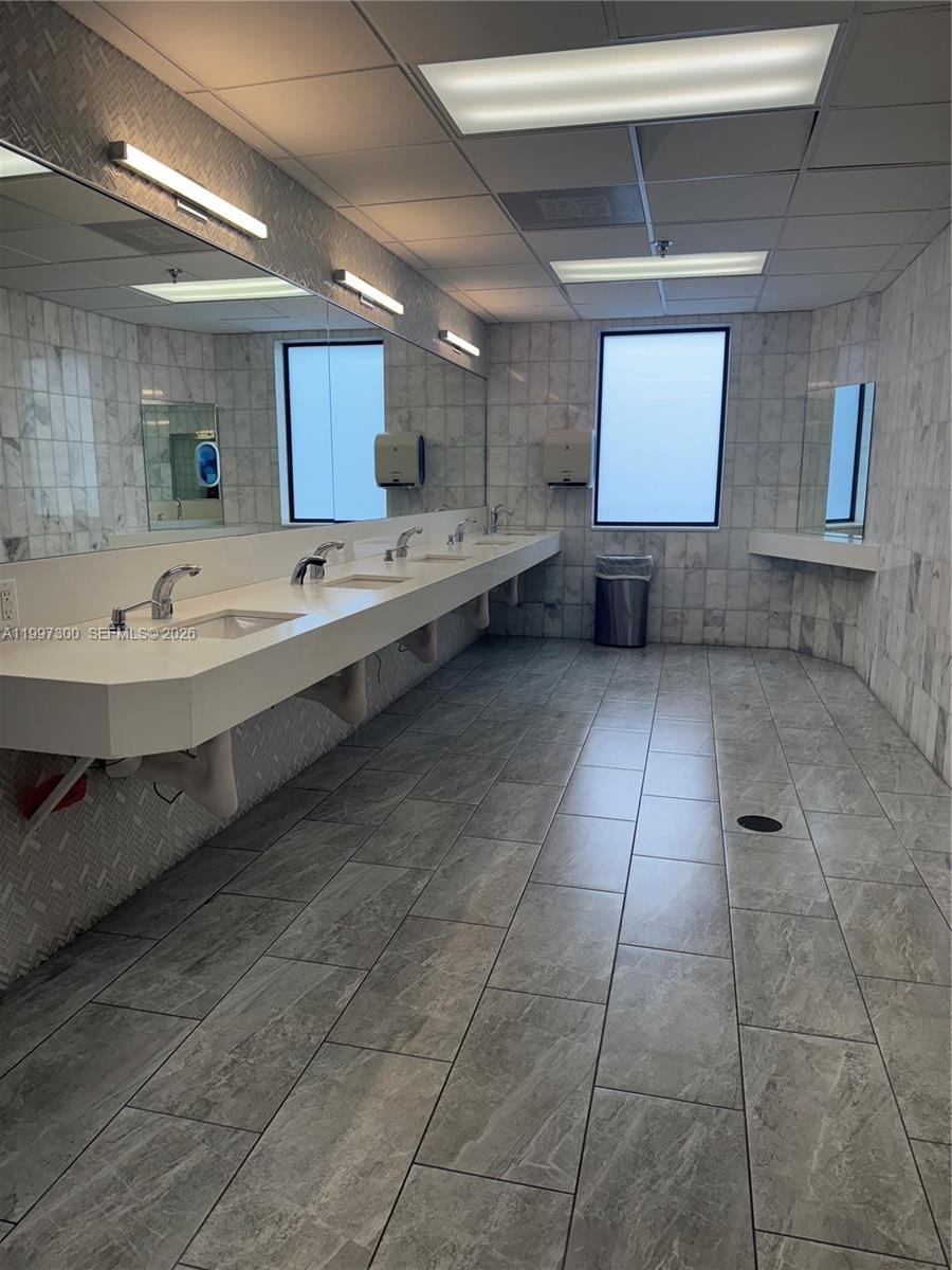 WESTBURY J CONDO - Residential