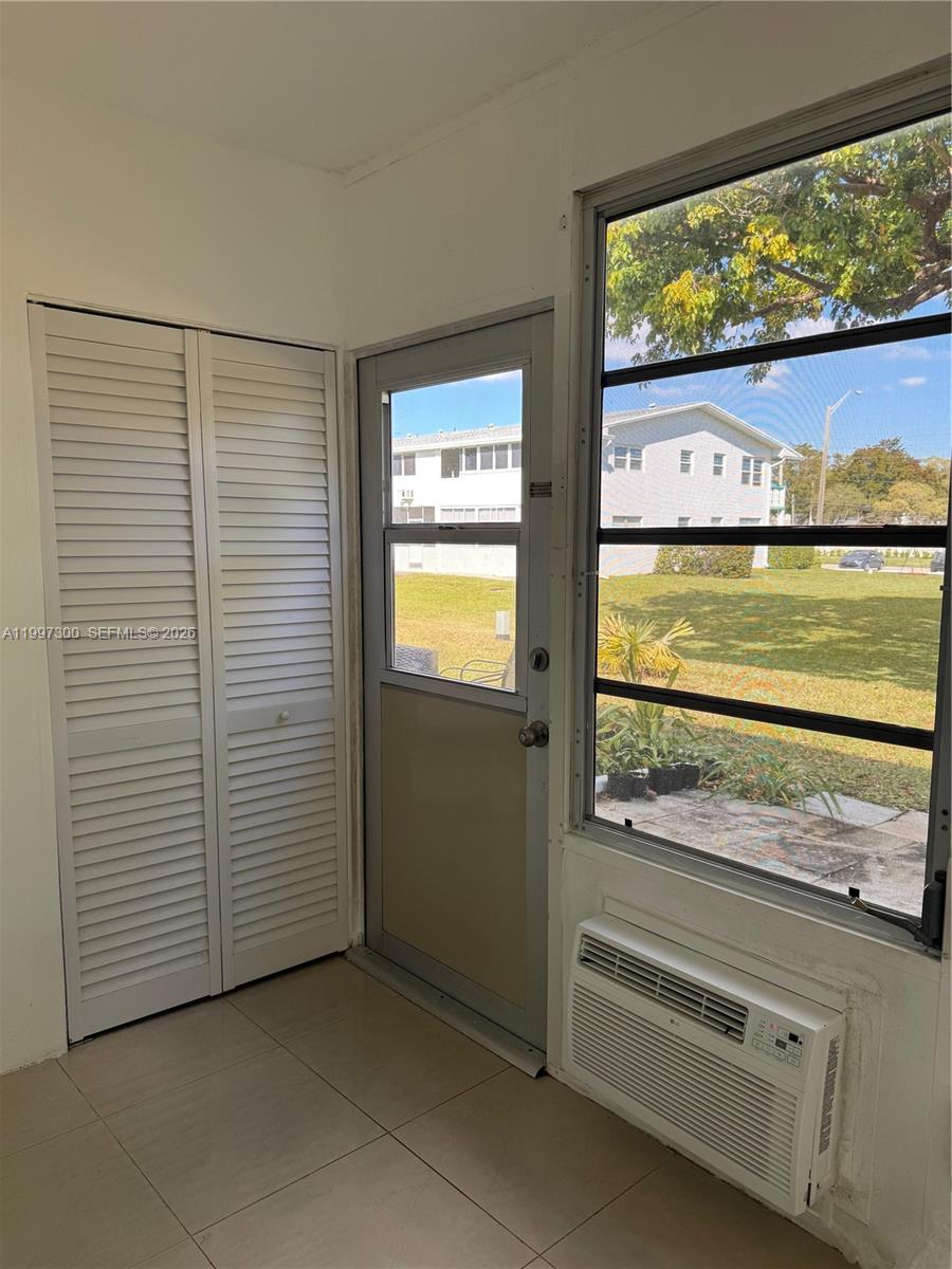 WESTBURY J CONDO - Residential