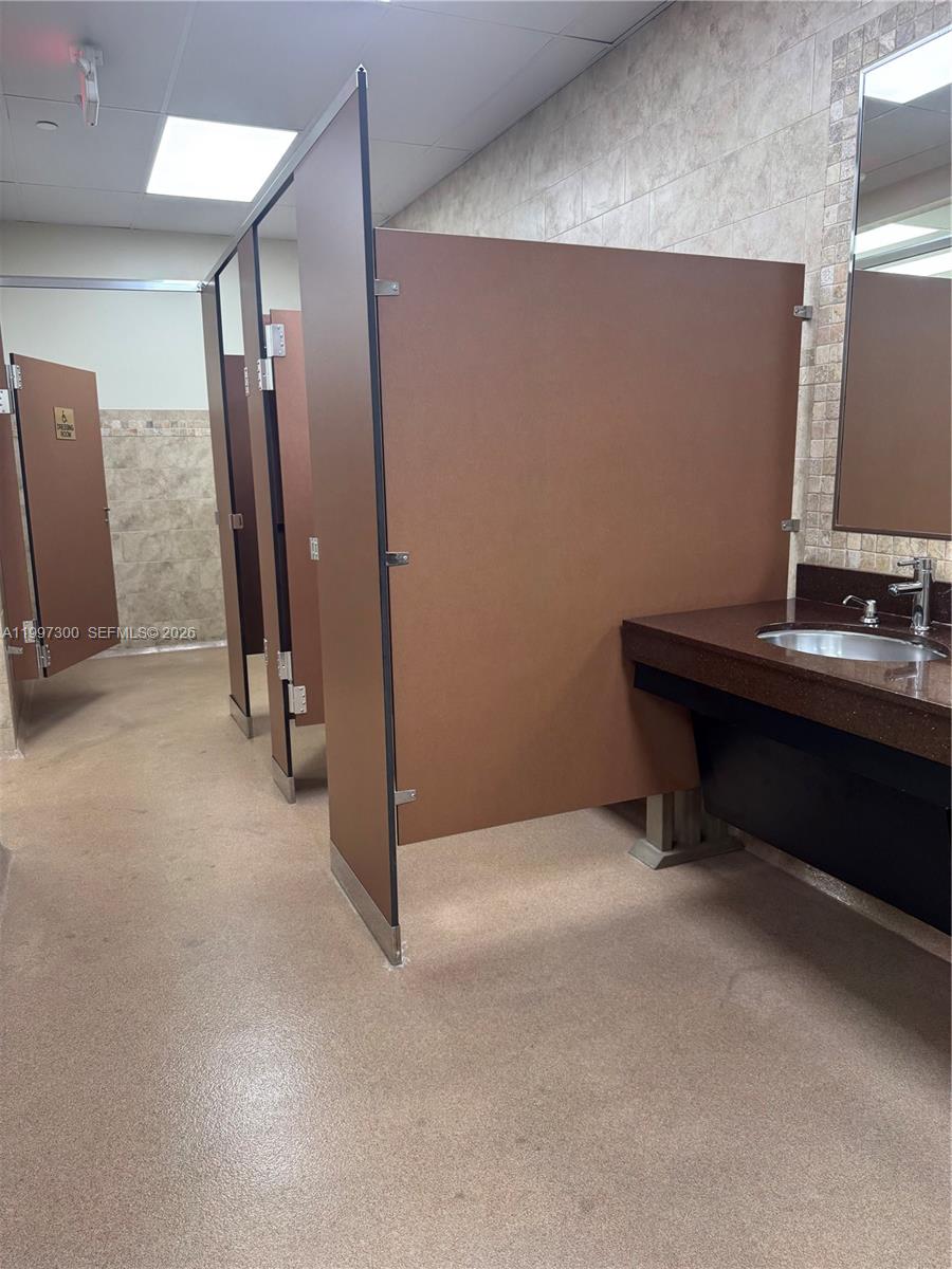 WESTBURY J CONDO - Residential