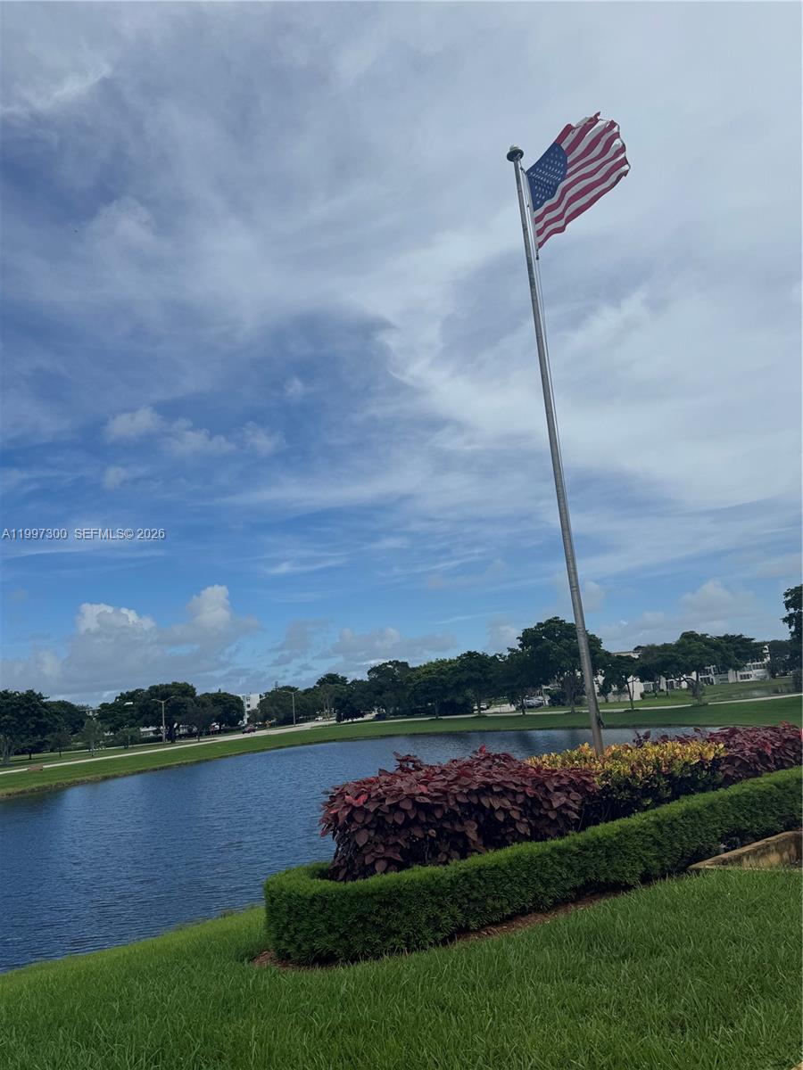 WESTBURY J CONDO - Residential