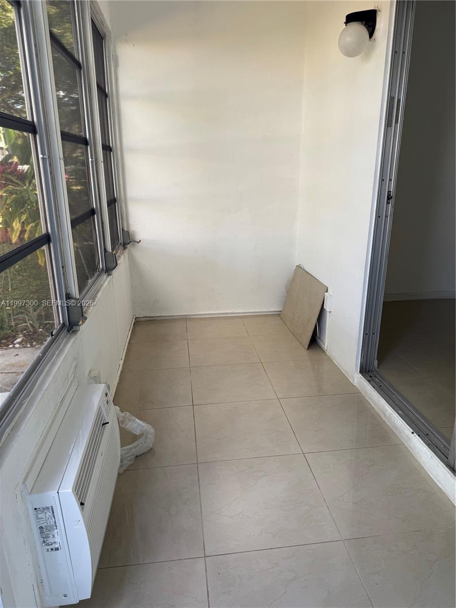 WESTBURY J CONDO - Residential