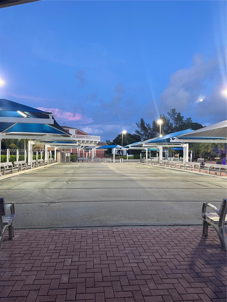 WESTBURY J CONDO - Residential