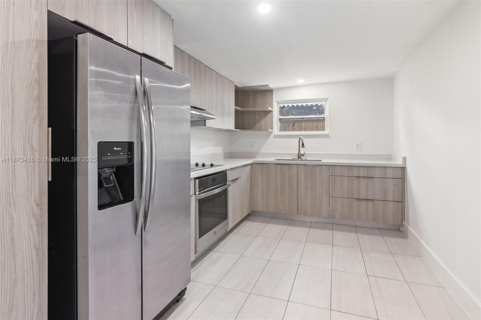 BROADVIEW PARK - Residential