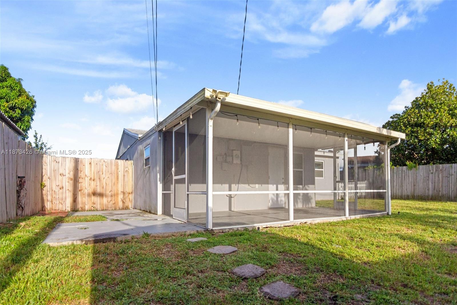 BROADVIEW PARK - Residential