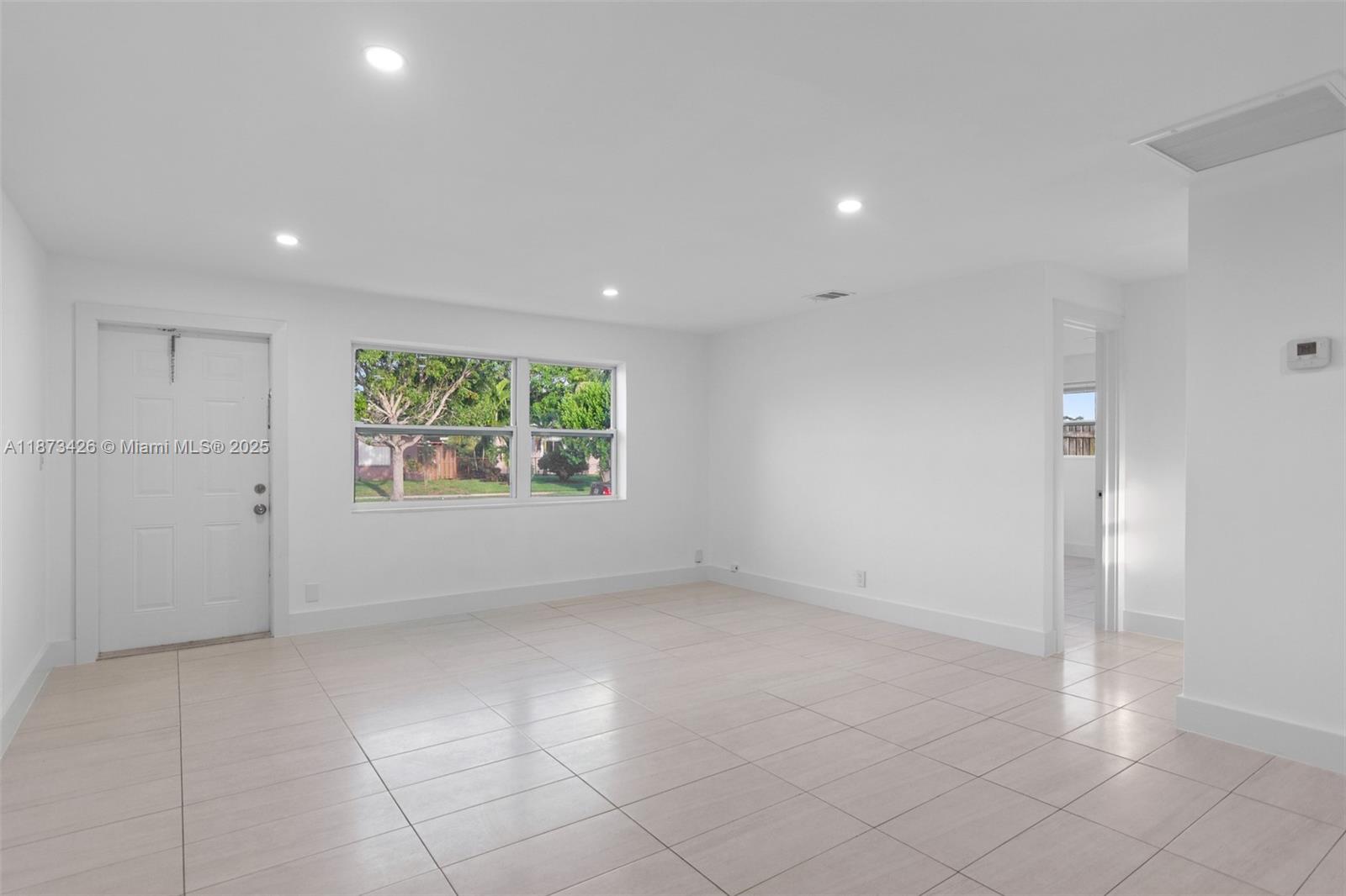 BROADVIEW PARK - Residential