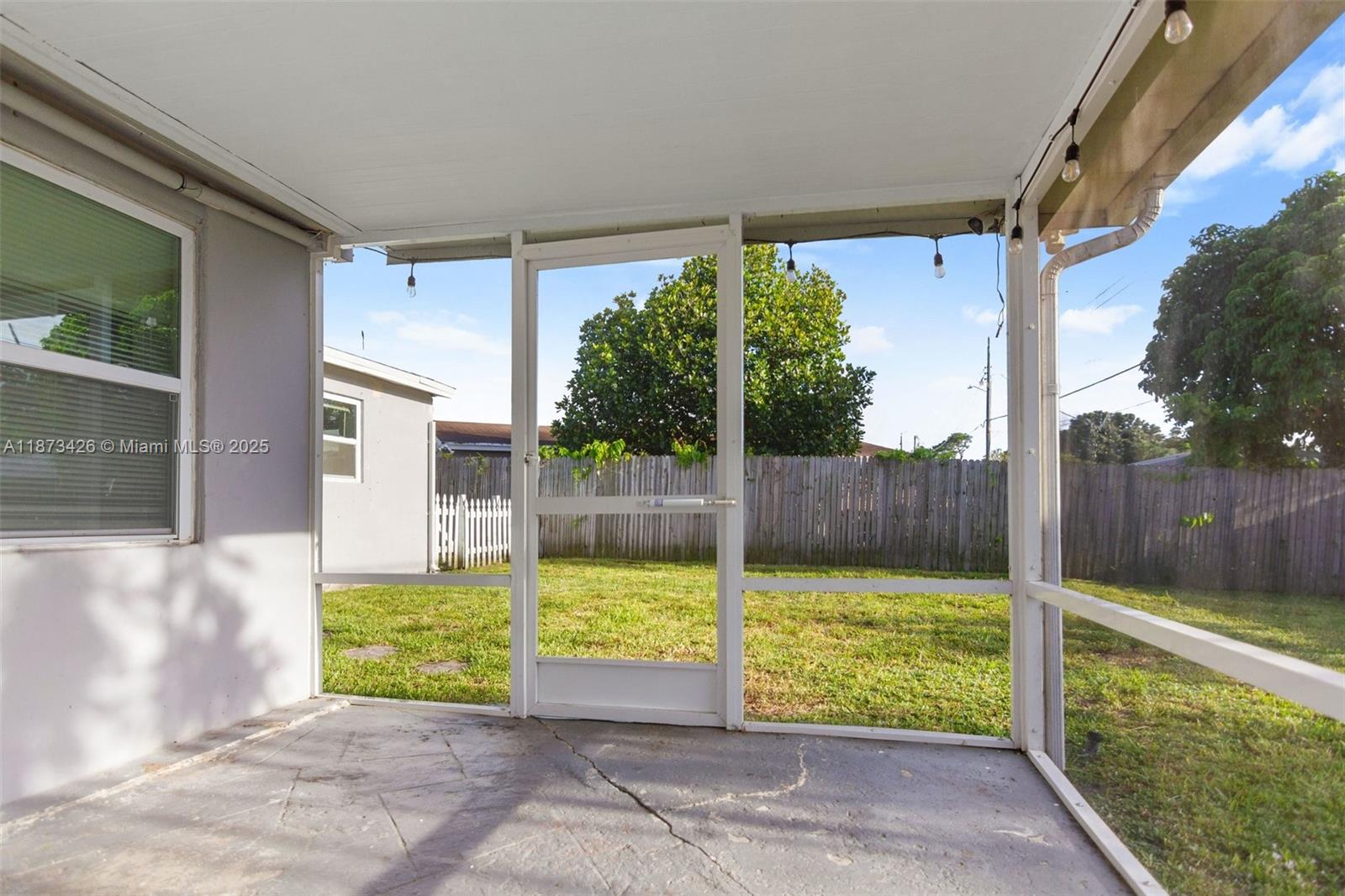 BROADVIEW PARK - Residential