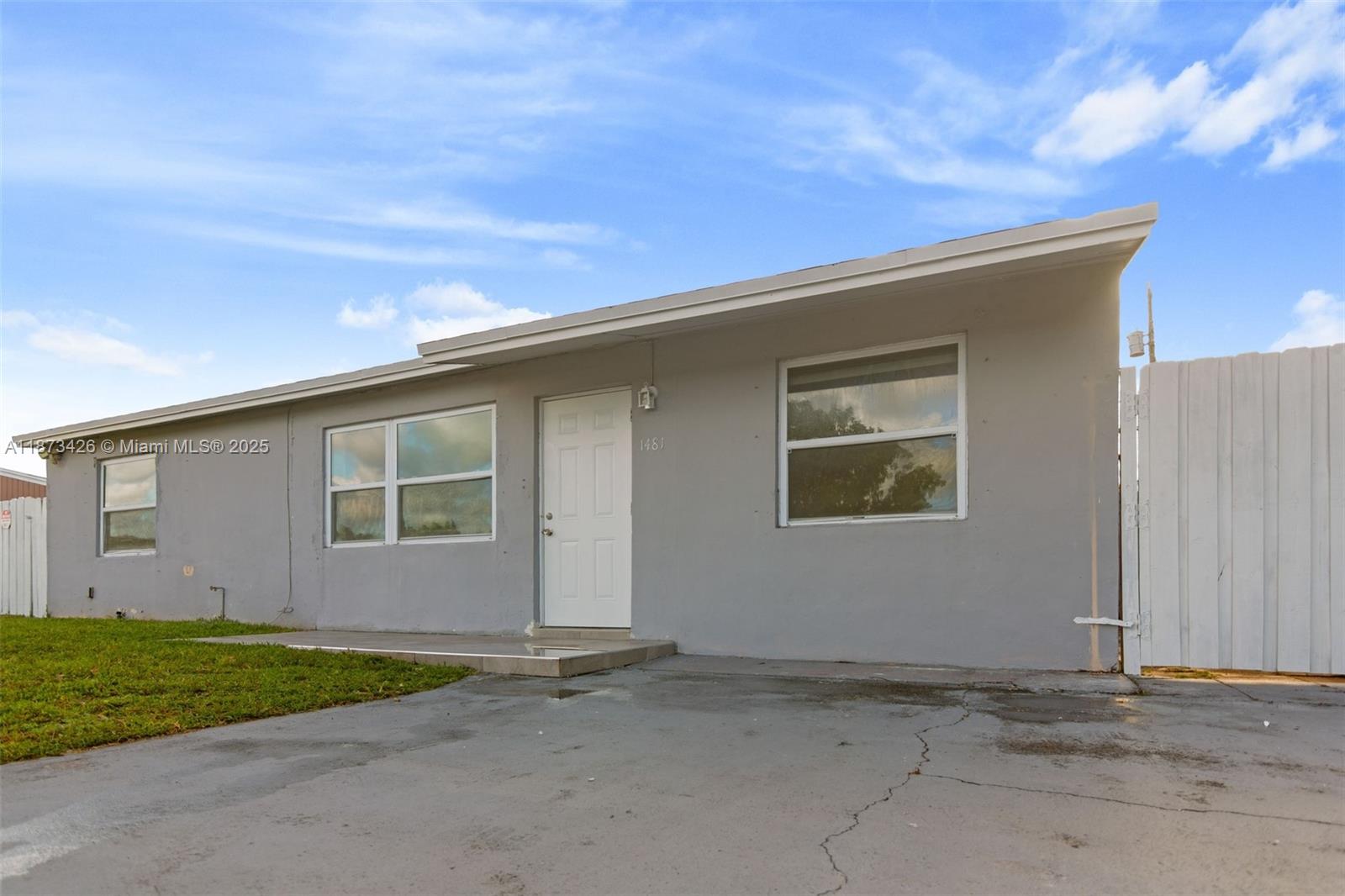 BROADVIEW PARK - Residential