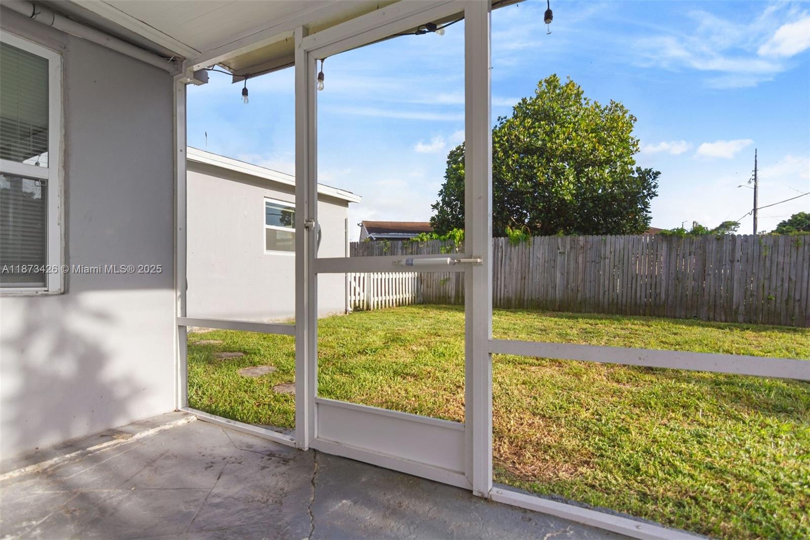 BROADVIEW PARK - Residential