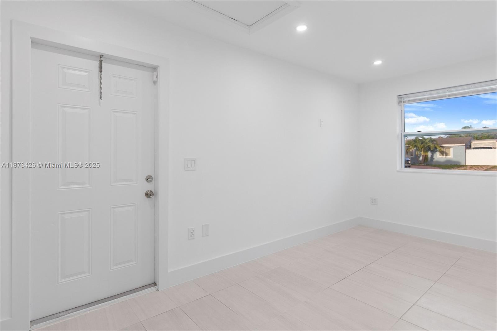 BROADVIEW PARK - Residential