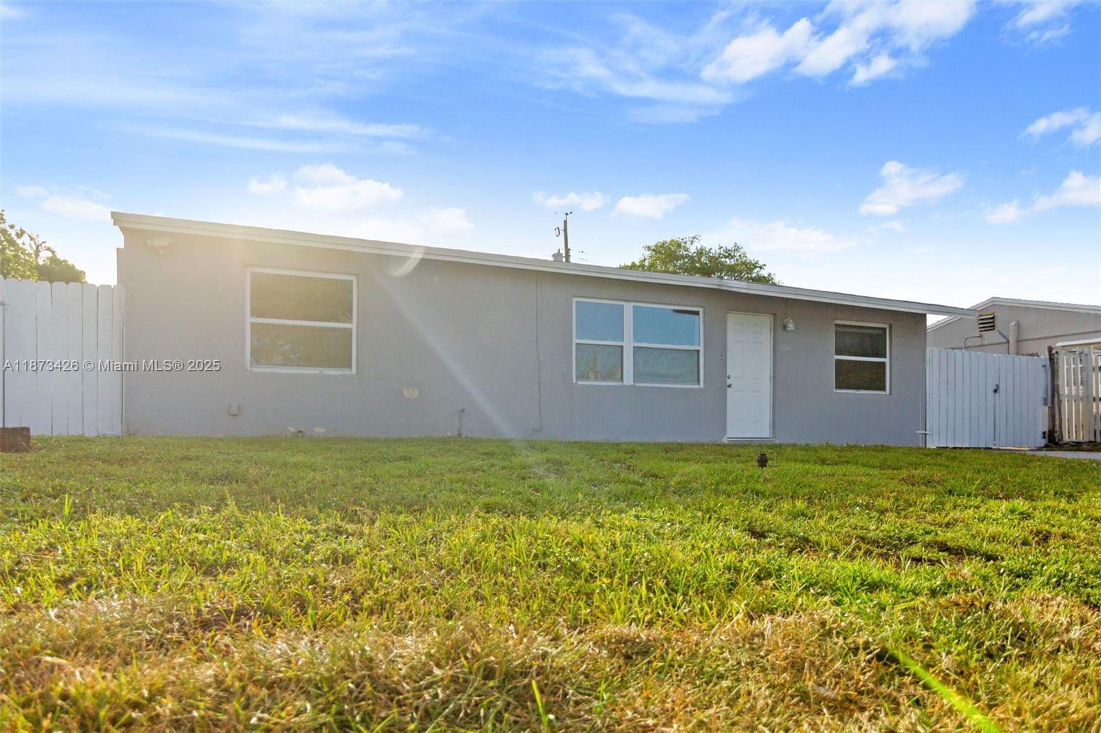 BROADVIEW PARK - Residential