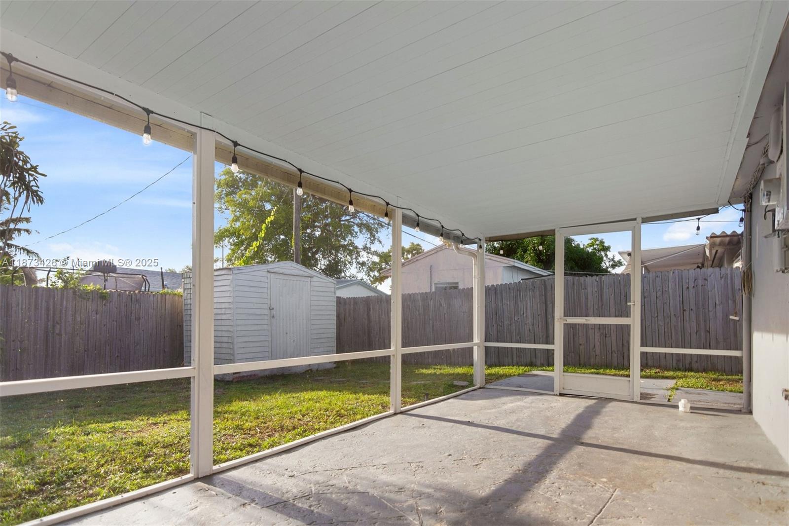 BROADVIEW PARK - Residential