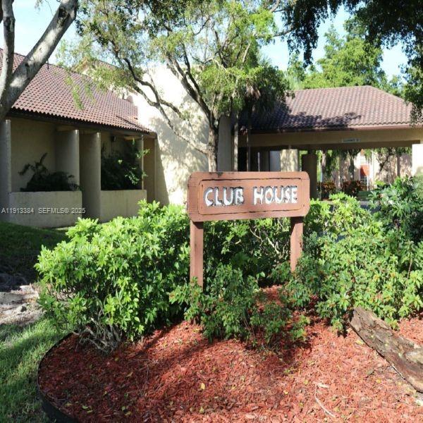 OAKBROOK II CONDO - Residential