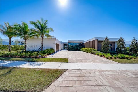 Photo of 16600 Sunset Way, Weston, FL 33326 (MLS # A12021856)