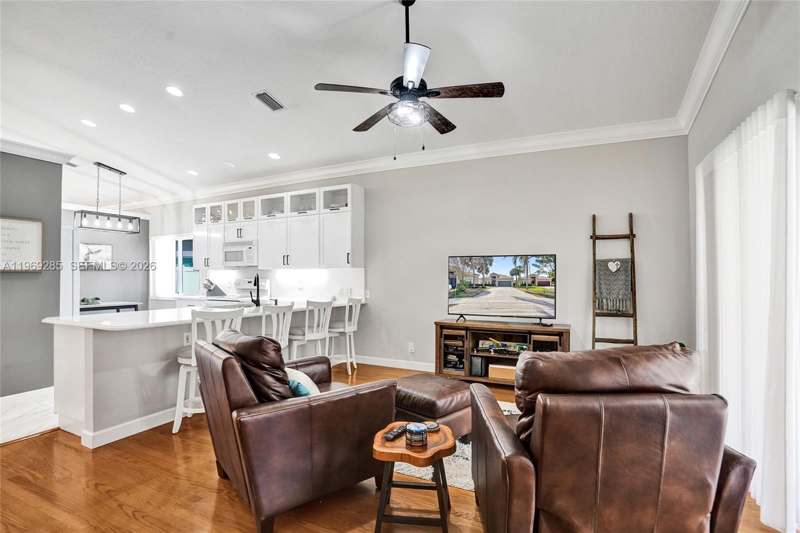 COCOBAY - Residential