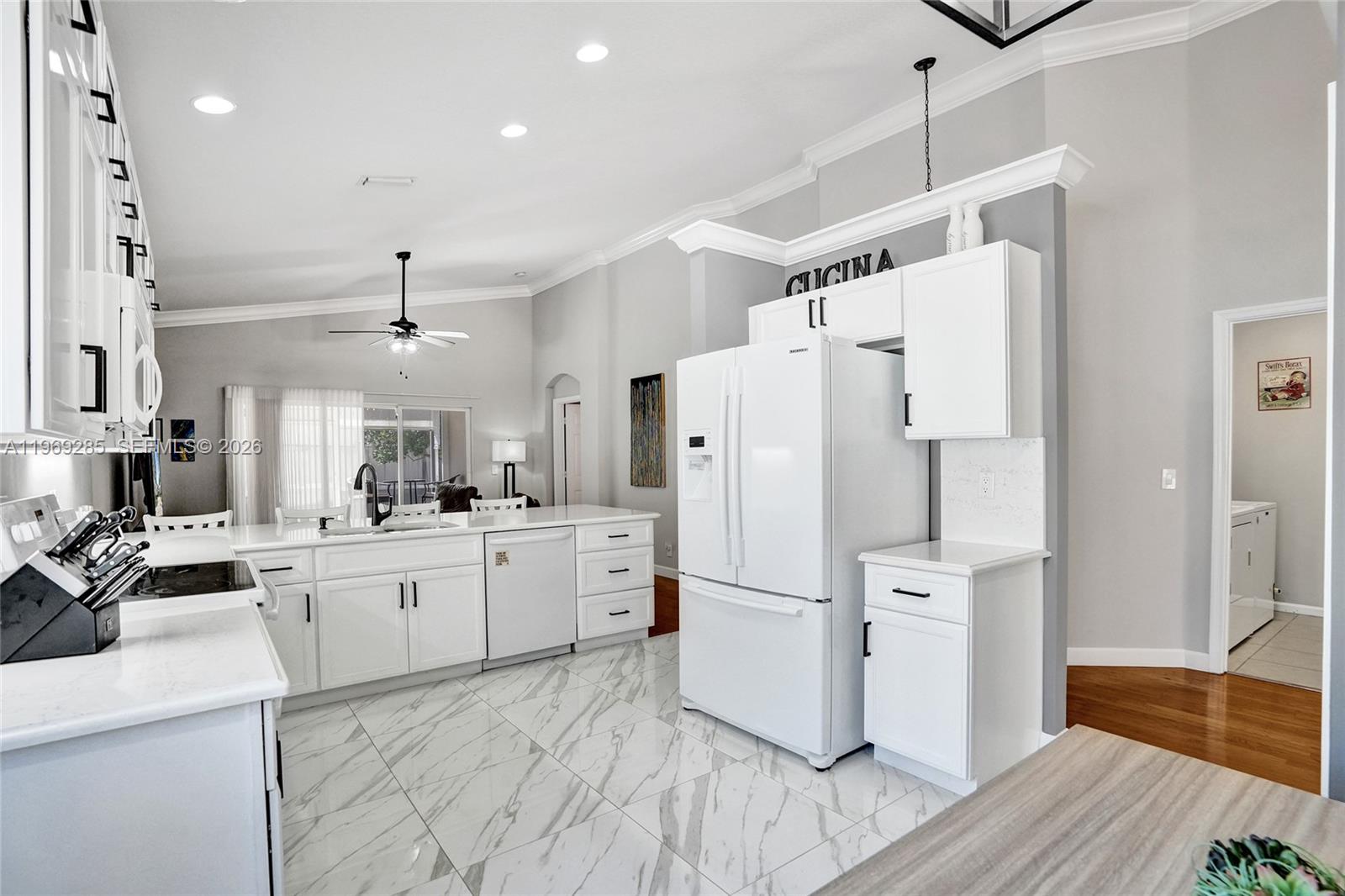 COCOBAY - Residential