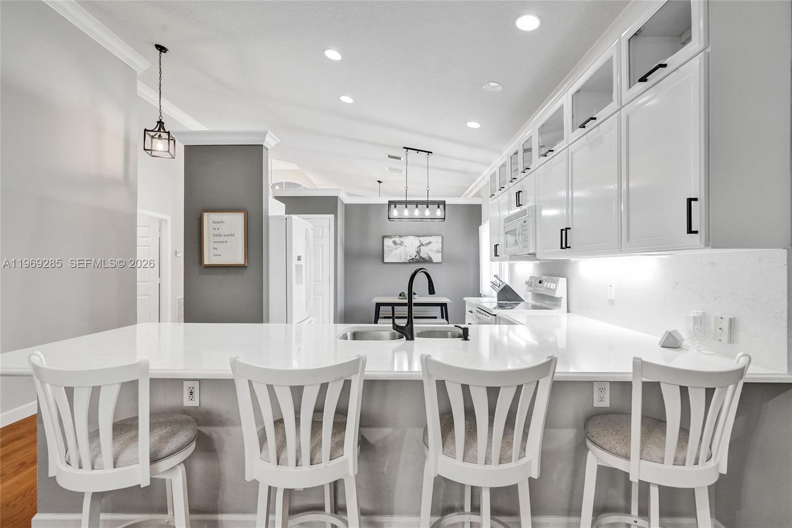 COCOBAY - Residential