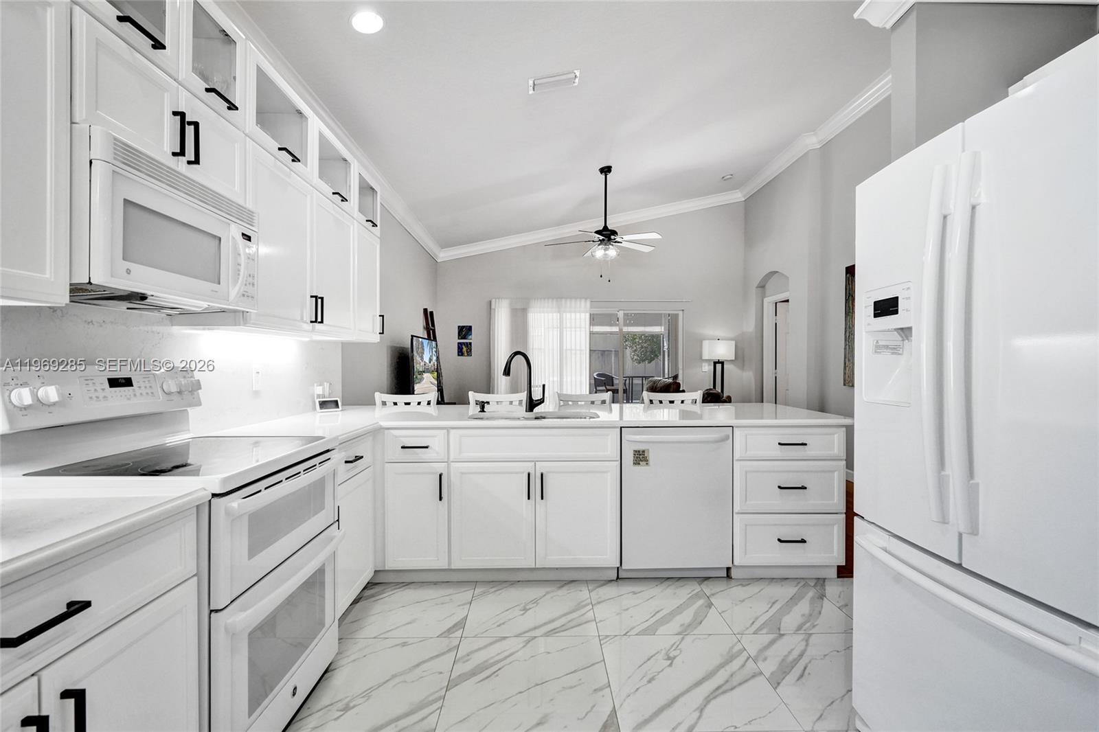 COCOBAY - Residential