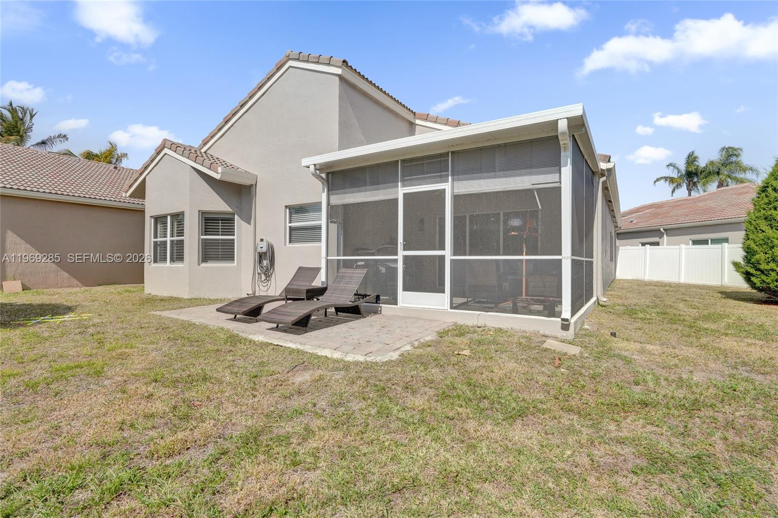 COCOBAY - Residential