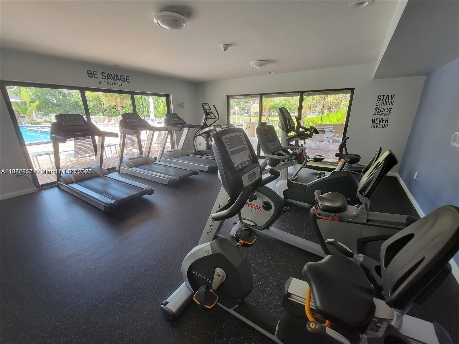 KINGS CREEK SO CONDO - Residential