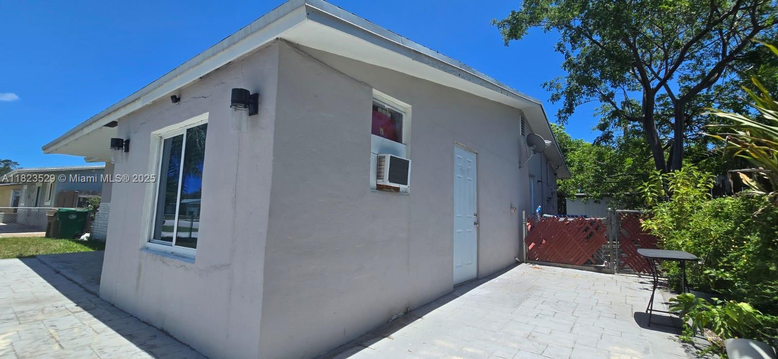 DRIFTWOOD ESTATES NO 10 - Residential