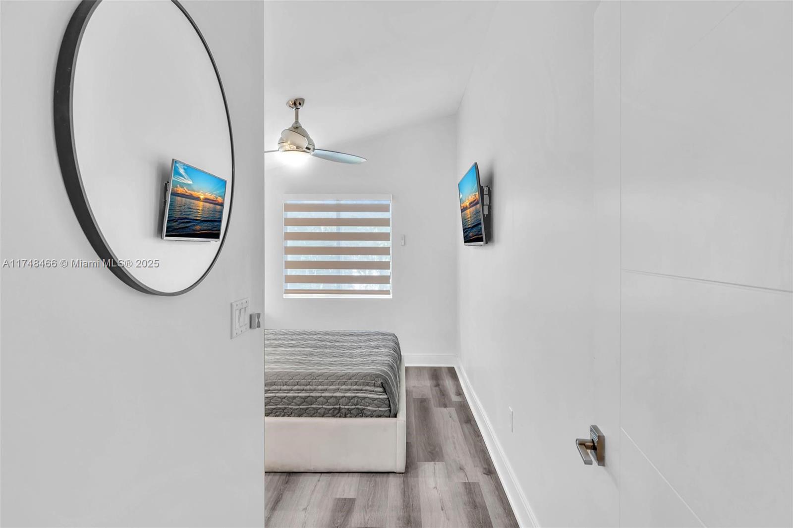 SNUG HARBOR - Residential