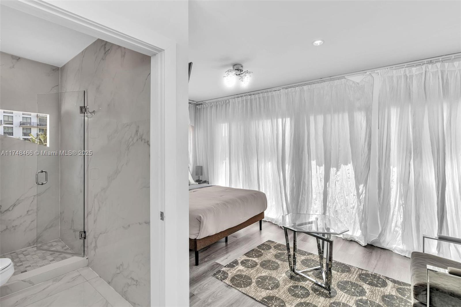 SNUG HARBOR - Residential