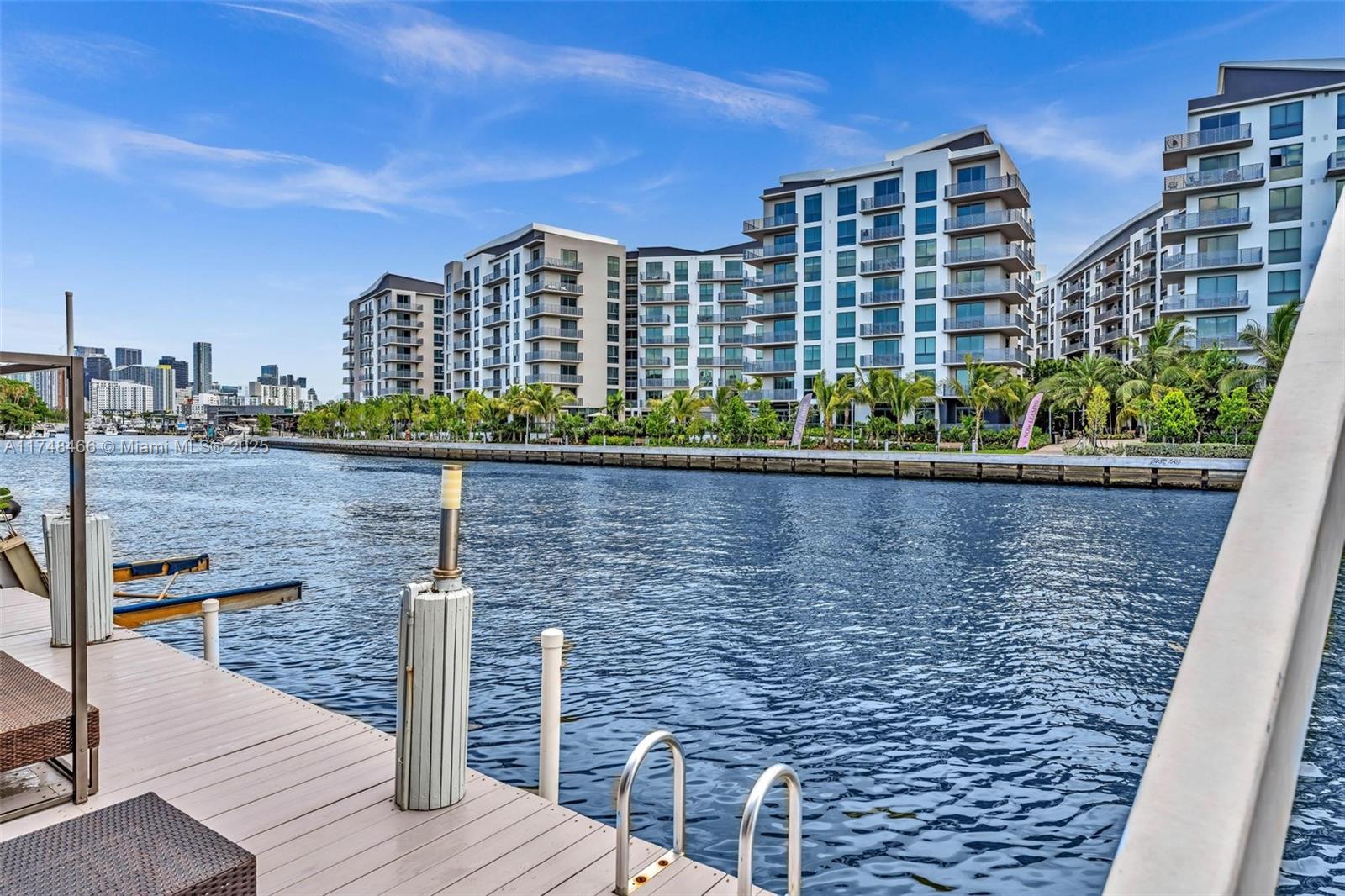 SNUG HARBOR - Residential