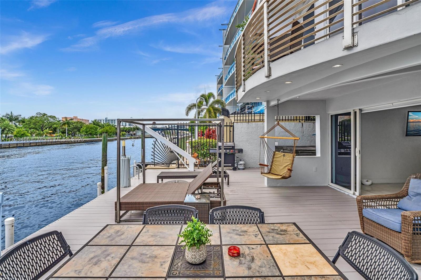 SNUG HARBOR - Residential