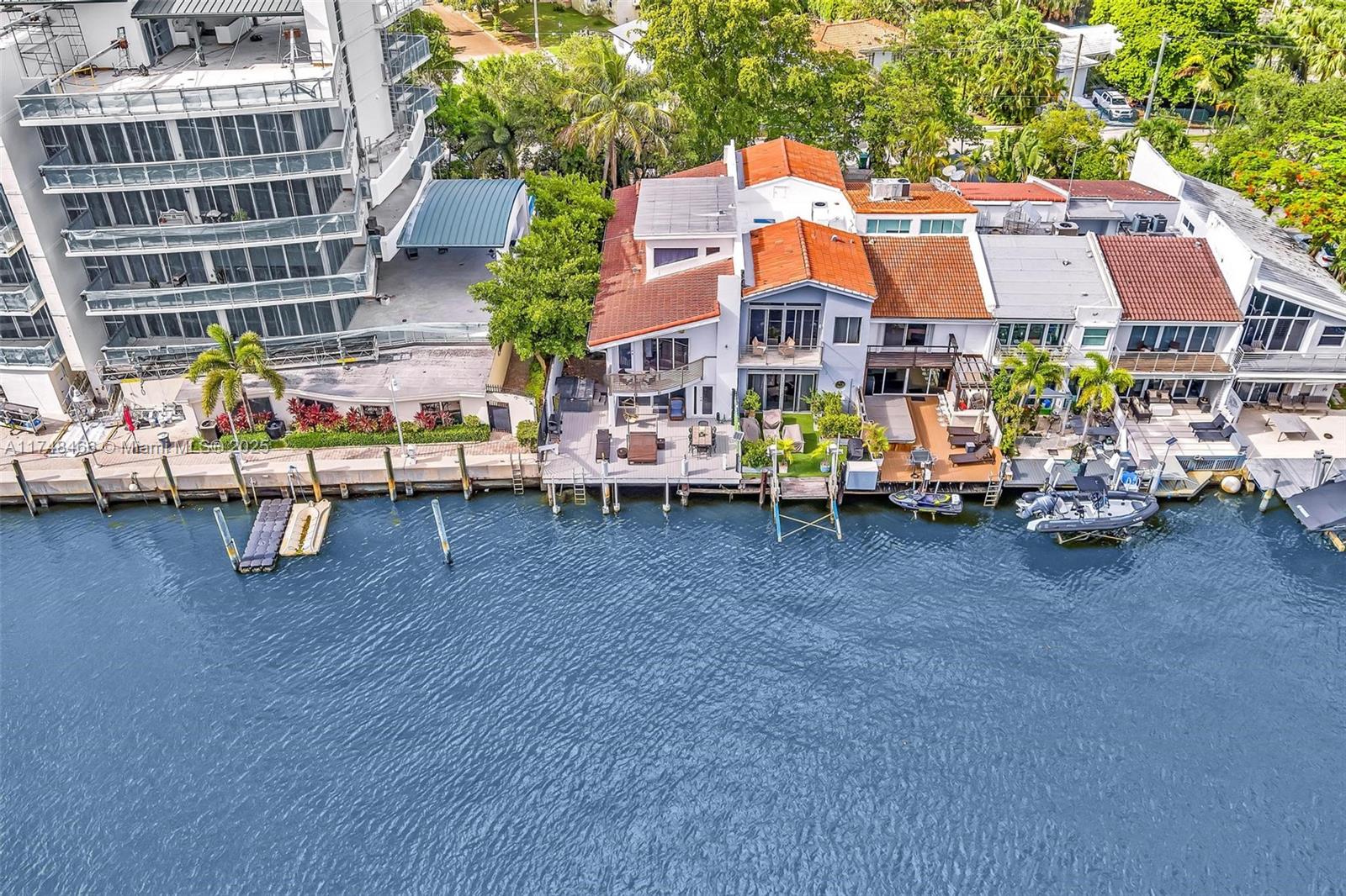 SNUG HARBOR - Residential