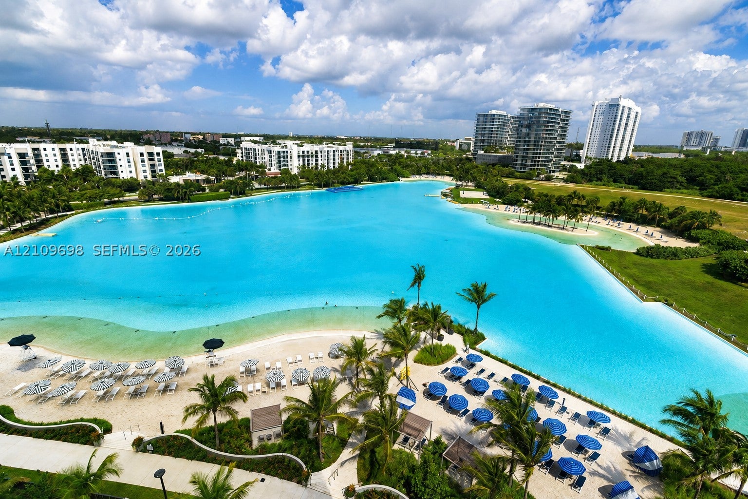 2411 Laguna Circle 810