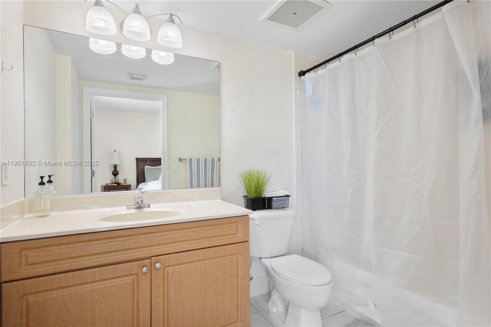 BRICKELL VISTA CONDO - Residential