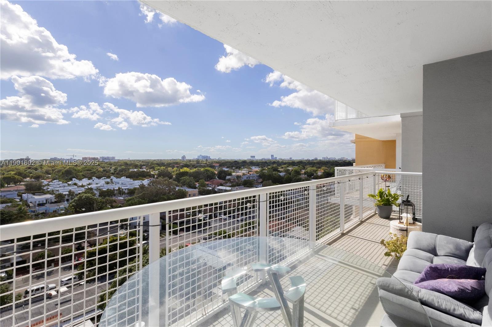 BRICKELL VISTA CONDO - Residential