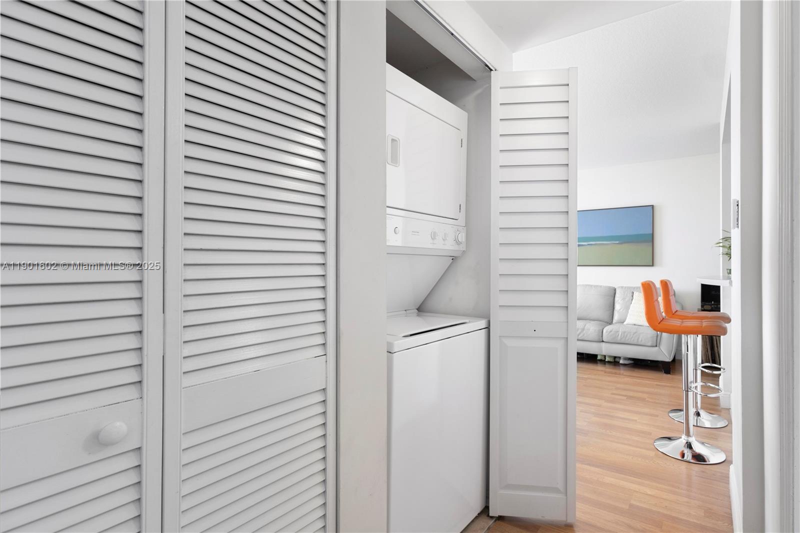 BRICKELL VISTA CONDO - Residential