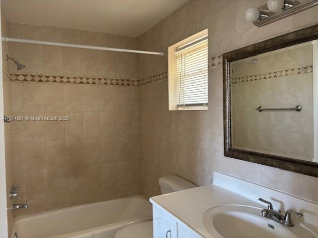 BISCAYNE LAKE GARDENS - Residential Lease