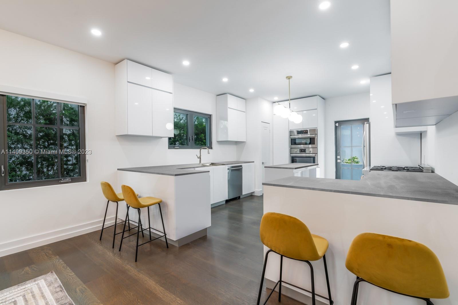 BEACH VIEW SUB - Residential