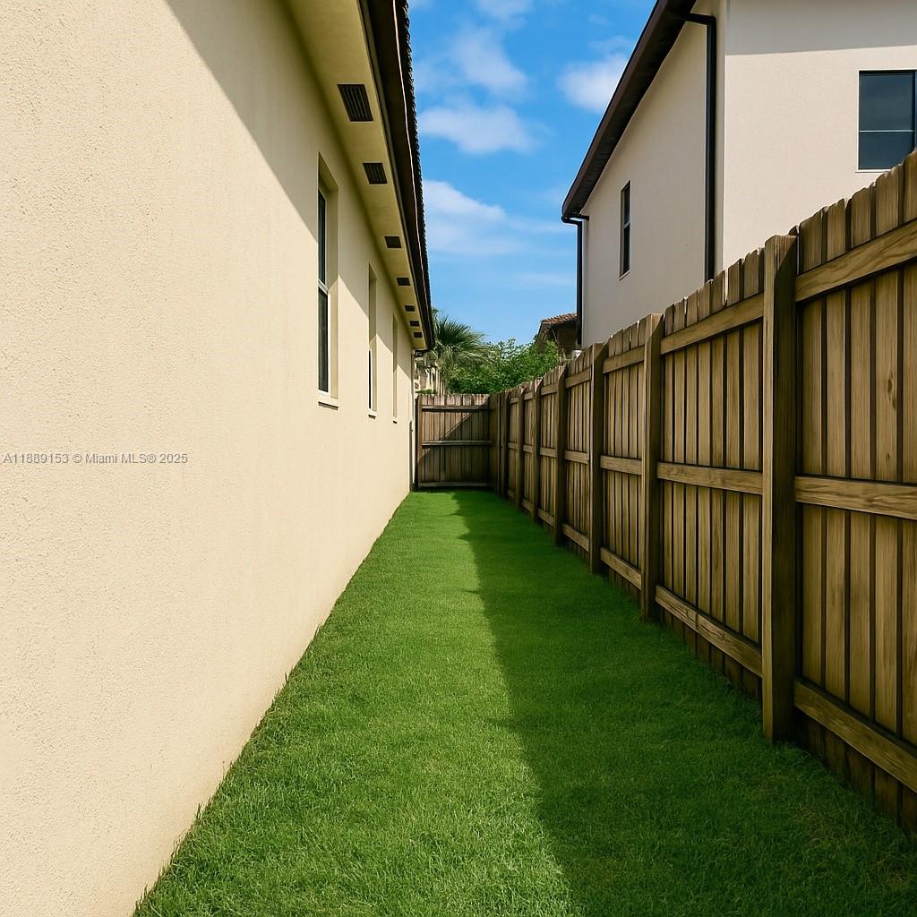 SILVER PALM EAST SEC FOUR - Residential