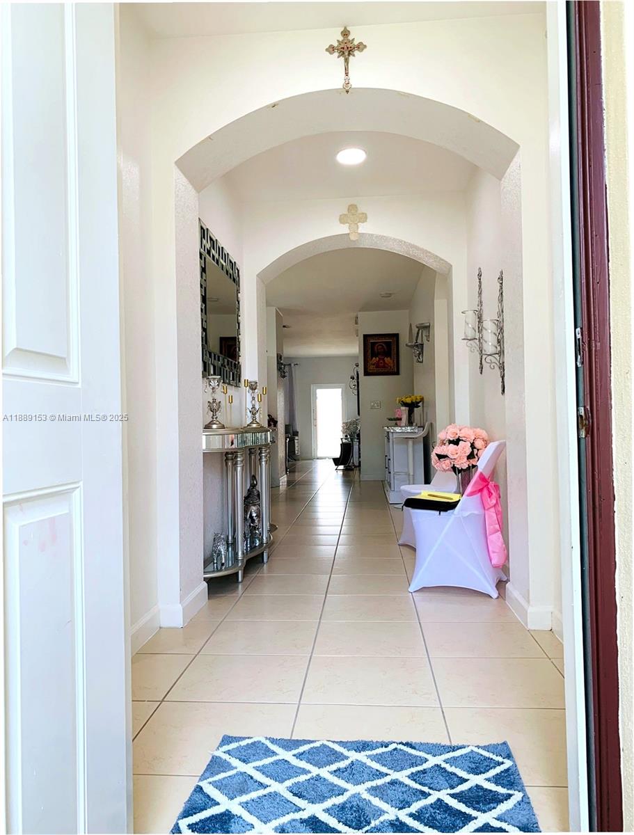 SILVER PALM EAST SEC FOUR - Residential