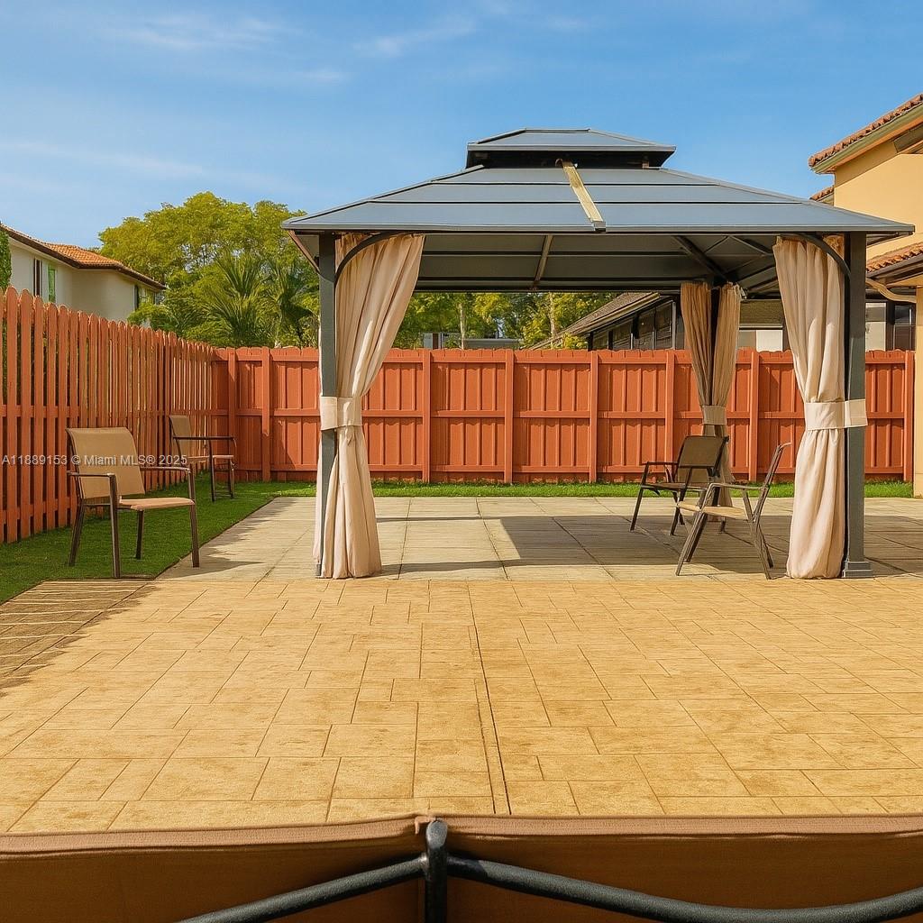 SILVER PALM EAST SEC FOUR - Residential