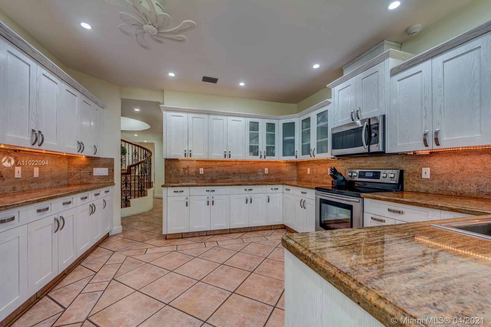 ATLANTIC ISLAND - Residential