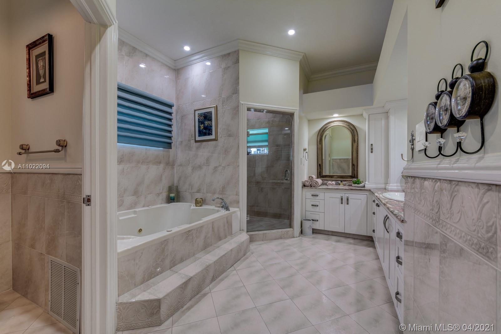 ATLANTIC ISLAND - Residential