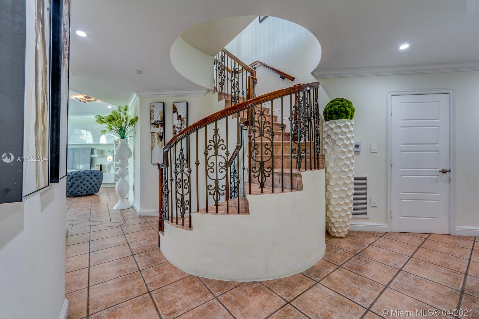 ATLANTIC ISLAND - Residential