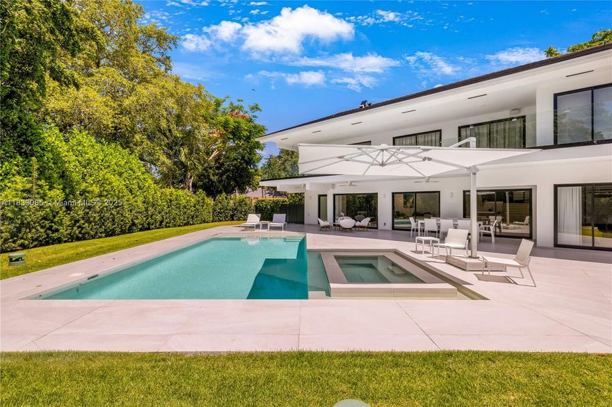 This spectacular better than new, fully remodeled home in sought after Islands of Cocoplum is a must see! House features 4 bedrooms, 5 1/2 bathrooms plus a movie/TV room and two additional rooms with plenty of open space for entertaining. This turnkey property is a rare find. Enjoy 24 hour roaming security patrol, newly renovated clubhouse, with pool, playground, gym, and 8 clay tennis courts, plus newly added pickle ball courts! Need 24 hour notice to show.