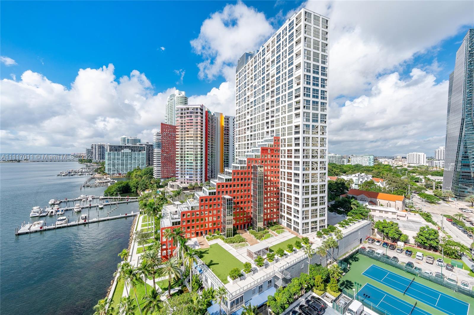 BRICKELL HARBOUR CONDO - Residential Lease