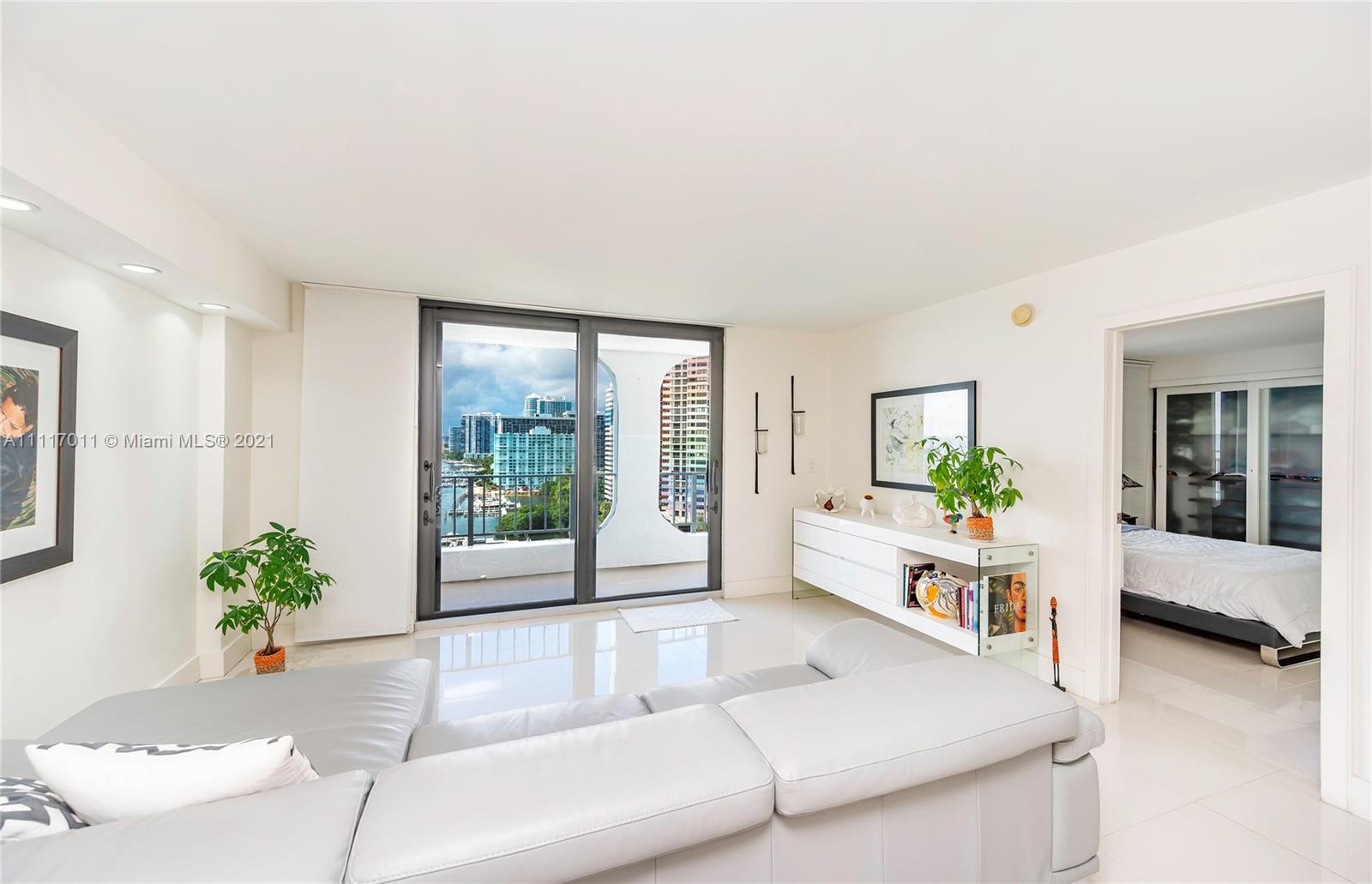 BRICKELL HARBOUR CONDO - Residential Lease