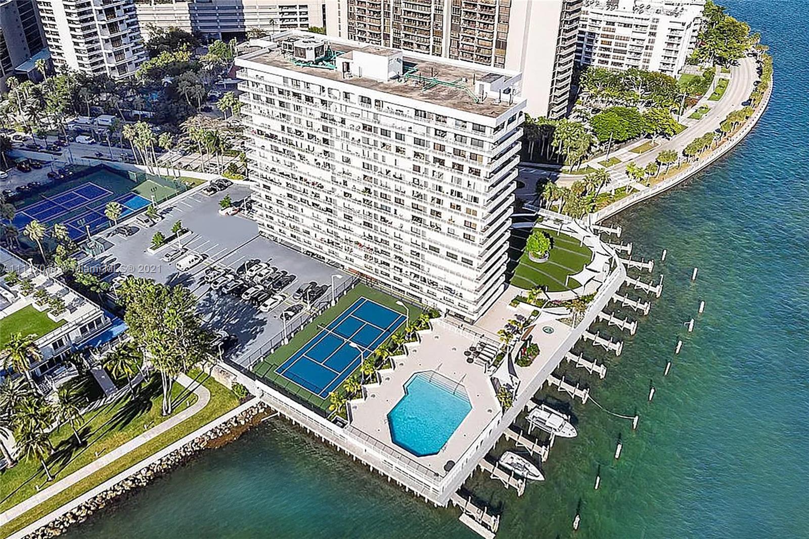 BRICKELL HARBOUR CONDO - Residential Lease