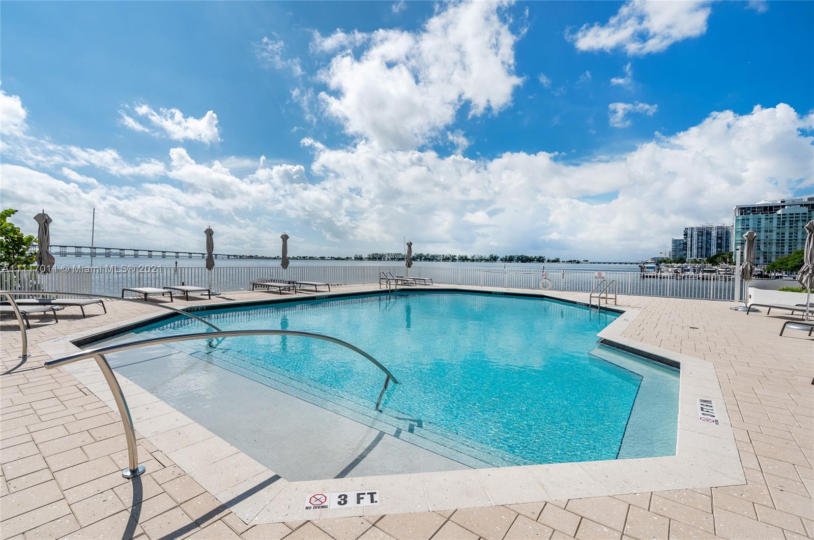 BRICKELL HARBOUR CONDO - Residential Lease